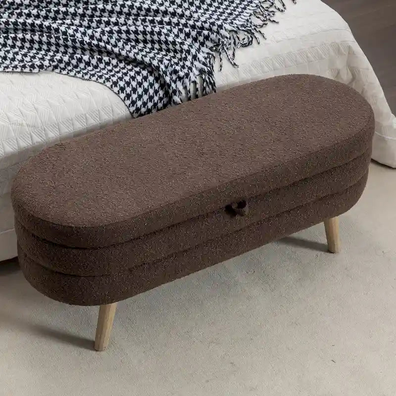 Panca contenitore imbottita con gambe in legno